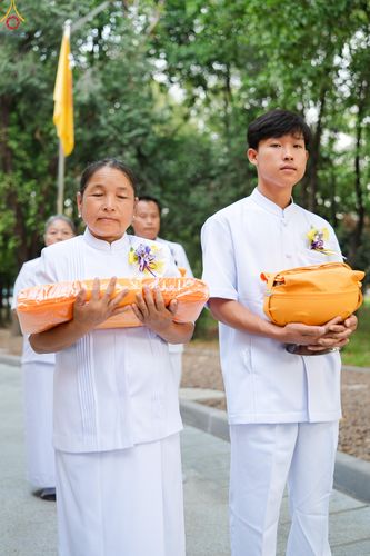 ภาพ No.328343:วันเสาร์ที่ 2 พฤษภาคม พ.ศ.2569 พิธีอุปสมบทสามเณรเตรียม DCI รุ่นที่ 23 ณ อุโบสถพระไตรปิฎก วัดพระธรรมกาย จังหวัดปทุมธานี