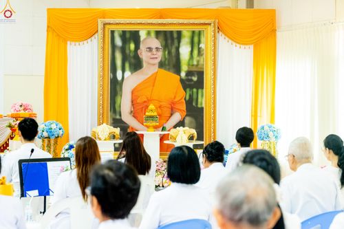 ภาพ No.336155:วันที่ 20 มิถุนายน พ.ศ.2569 พิธีทอดผ้าป่า ส่งเสริมงานพระพุทธศาสนา , พิธีเจริญพระพุทธมนต์เนื่องในวาระครบรอบ 14 ปี ธรรมอุทยานบ้านแป้ง อ.พรหมบุรี จ.สิงห์บุรี