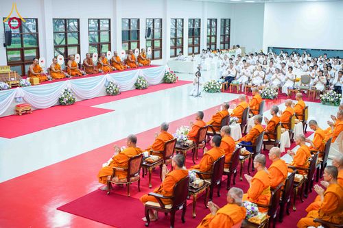 ภาพ No.315848:วันพฤหัสบดีที่ 26 มีนาคม พ.ศ. 2569 พิธีบำเพ็ญกุศล คุณพ่อณรงค์ จินตมากุล  สิริอายุ 99 ปี 11 เดือน โยมบิดา พระครูปลัดรัตนวีรวัฒน์ (รังสฤษดิ์ อิทฺธิจินตโก) ที่ปรึกษาเจ้าคณะจังหวัดปทุมธานี เจ้าอาวาสวัดพระธรรมกาย  ณ ห้องปลูกศรัทธา 2 วัดพระธรรมกาย ปทุมธานี