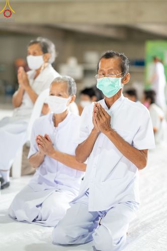 ภาพ No.82876:พิธีตักบาตรฉลองพระบวชใหม่  โครงการธรรมทายาทอุปสมบทหมู่อุดมศึกษา  รุ่นที่50 ภาคฤดูฝน วันเสาร์ที่ 24 มิถุนายน พ.ศ.2566 ณ มหารัตนวิหารคด คอร์ 6 วัดพระธรรมกาย