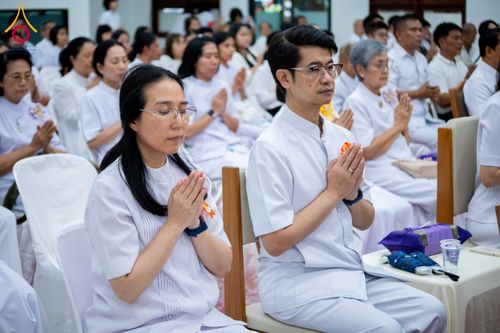 ภาพ No.314525:วันศุกร์ที่ 20 มีนาคม พ.ศ. 2569 พิธีบำเพ็ญกุศล คุณพ่อณรงค์ จินตมากุล โยมบิดา พระครูปลัดรัตนวีรวัฒน์ (รังสฤษดิ์ อิทฺธิจินตโก) ที่ปรึกษาเจ้าคณะจังหวัดปทุมธานี เจ้าอาวาสวัดพระธรรมกาย  ณ ห้องปลูกศรัทธา 2 วัดพระธรรมกาย ปทุมธานี