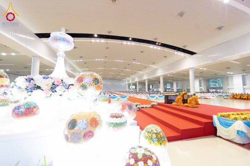 ภาพ No.308361:วันที่ 1  กุมภาพันธ์ พ.ศ. 2569 พิธีบูชาข้าวพระอาทิตย์ต้นเดือน ณ สภาธรรมกายสากล วัดพระธรรมกาย