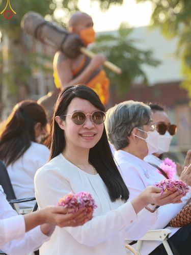 ภาพ No.110603:พิธีต้อนรับพระธรรมยาตรา ในโครงการธรรมยาตรากตัญญูบูชา มหาปูชนียาจารย์ พระมงคลเทพมุนี(สด จนฺทสโร) พระผู้ปราบมาร อนุสรณ์สถาน 7 แห่ง ปีที่ 12 วันที่ 11 มกราคม พ.ศ. 2567 ณ อนุสรณ์สถานลำดับที่ 3 สถานที่เกิดใหม่ในเพศสมณะ วัดสองพี่น้อง จ.สุพรรณบุรี