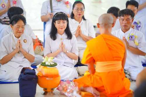 ภาพ No.328461:วันเสาร์ที่ 2 พฤษภาคม พ.ศ.2569 พิธีอุปสมบทสามเณรเตรียม DCI รุ่นที่ 23 ณ อุโบสถพระไตรปิฎก วัดพระธรรมกาย จังหวัดปทุมธานี