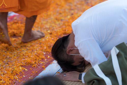 ภาพ No.72386:พิธีต้อนรับพระธรรมยาตรา ในโครงการธรรมยาตรากตัญญูบูชา มหาปูชนียาจารย์ พระมงคลเทพมุนี(สด จนฺทสโร) พระผู้ปราบมาร อนุสรณ์สถาน 7 แห่ง ปีที่ 11 วันที่ 18 มกราคม พ.ศ. 2566 ณ อนุสรณ์สถานลำดับที่ 4 สถานที่เกิดด้วยกายธรรม วัดโบสถ์ (บน) บางคูเวียง อ.บางกรวย จ.นนทบุ