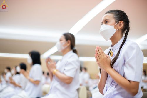 ภาพ No.84689:พิธีบรรจุพระบรมสารีริกธาตุภายในเกตุดอกบัวตูม องค์พระประธาน ณ ห้องแก้วสารพัดนึก 2 วัดพระธรรมกาย ในวันอาสาฬหบูชา อังคารที่ 1 สิงหาคม พ.ศ.2566