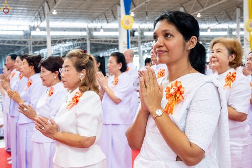 ภาพ No.341940:วันพุธที่ 29 กรกฎาคม พ.ศ. 2569 พิธีประดิษฐานพระบรมสารีริกธาตุภายในเกศดอกบัวตูมองค์พระธรรมกายเพื่ออัญเชิญไปประดิษฐาน  วัดพุทธสันติวัน ธรรมชัย เมืองนาคปูร์ รัฐมหาราษฏระ ประเทศอินเดีย ณ  วัดพระธรรมกาย จ.ปทุมธานี