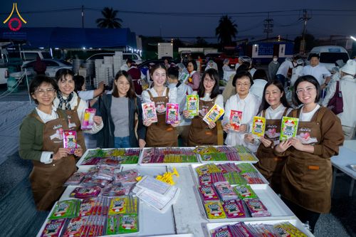 ภาพ No.291328:วันที่ 10 มกราคม พ.ศ. 2569 พิธีถวายภัตตาหารเป็นสังฆทาน แด่พระธรรมยาตรา ณ อนุสรณ์สถานคลองบางนางแท่น อ.สามพราน จ.นครปฐม ในโครงการธรรมยาตรา กตัญญูบูชา มหาปูชนียาจารย์ พระมงคลเทพมุนี(สด จนฺทสโร) พระผู้ปราบมาร อนุสรณ์สถาน 7 แห่ง ปีที่ 14