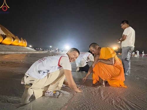 ภาพ No.206633:V.54 สารพัดV สารพัดดี ที่บางปลา ในโครงการธรรมยาตรา กตัญญูบูชา มหาปูชนียาจารย์ พระมงคลเทพมุนี(สด จนฺทสโร) พระผู้ปราบมาร อนุสรณ์สถาน 7 แห่ง ปีที่ 13 ระหว่างวันที่ 2-31 มกราคม พ.ศ. 2568