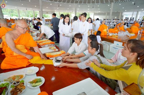 ภาพ No.247471:วันจันทร์ที่ 22 กันยายน พ.ศ. 2568 (วันพระ แรม 15 ค่ำ เดือน 10) พิธีบุพเปตพลี ครั้งที่ 170 ร่วมอุทิศบุญแด่หมู่ญาติที่ล่วงลับไปแล้ว และสืบทอดอายุพระพุทธศาสนา ณ หอฉันคุณยายอาจารย์ฯ วัดพระธรรมกาย