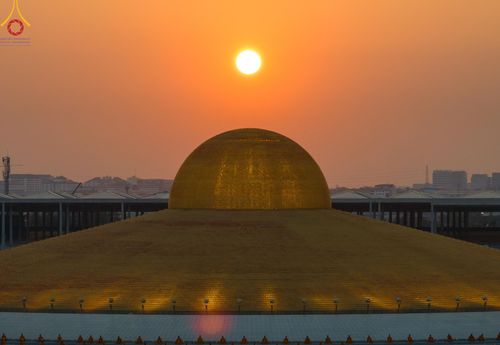 ภาพ No.124844:พิธีเวียนประทักษิณและจุดมาฆประทีป ในวันมาฆบูชา เสาร์ที่ 24 กุมภาพันธ์ พ.ศ. 2567 ณ พระมหาธรรมกายเจดีย์ วัดพระธรรมกาย