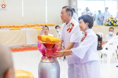 ภาพ No.148674:พิธีบุพเปตพลี, พิธีทอดผ้าป่า, พิธีไถ่ชีวิตโค 80 ตัว ให้ชีวิตสัตว์เป็นทาน ณ ศูนย์ปฎิบัติธรรมภาคใต้ อ.บางกล่ำ จ.สงขลา วันเสาร์ที่ 10 สิงหาคม พ.ศ. 2567