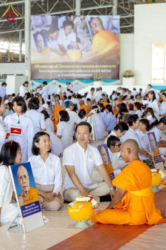 ภาพ No.277816:วันเสาร์ที่ 6 ธันวาคม พ.ศ. 2568 พิธีบรรพชาอุปสมบทและพิธีถวายบาตร โครงการอุปสมบทบูชาธรรมมหาปูชนียาจารย์ ประจำปี พ.ศ.2568 โครงการบวชพระนานาชาติ AEC และ WAB รุ่น CEO (นักบริหาร) รุ่นที่ 5 ณ มหาธรรมกายเจดีย์ วัดพระธรรมกาย