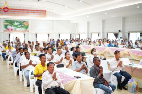 ภาพ No.149517:พิธีทักษิณานุปทานแด่บรรพชนตระกูลผ่องสวัสดิ์ และหมู่ญาติที่ล่วงลับไปแล้ว ประจำปี ครั้งที่ 19 วันพฤหัสบดีที่ 22 สิงหาคม พ.ศ. 2567 ณ พระมหาเจดีย์ทัตตชีโว ศูนย์อบรมเยาวชนกาญจนบุรี
