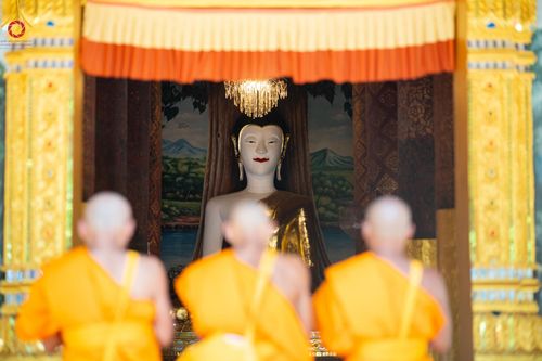 ภาพ No.63090:Photo Story  มหัศจรรย์วัดดงดินแดง Episode 2 โครงการบรรพชาอุปสมบทหมู่ ฟื้นฟูพระพุทธศาสนาทั่วไทย ณ วัดดงดินแดง อ.อมก๋อย จ.เชียงใหม่ วันที่ 3 เมษายน พ.ศ. 2567