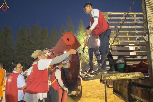 ภาพ No.203056:V.51 สารพัดV สารพัดดี ที่คลองบางนางแท่น ในโครงการธรรมยาตรา กตัญญูบูชา มหาปูชนียาจารย์ พระมงคลเทพมุนี(สด จนฺทสโร) พระผู้ปราบมาร อนุสรณ์สถาน 7 แห่ง ปีที่ 13 ระหว่างวันที่ 2-31 มกราคม พ.ศ. 2568