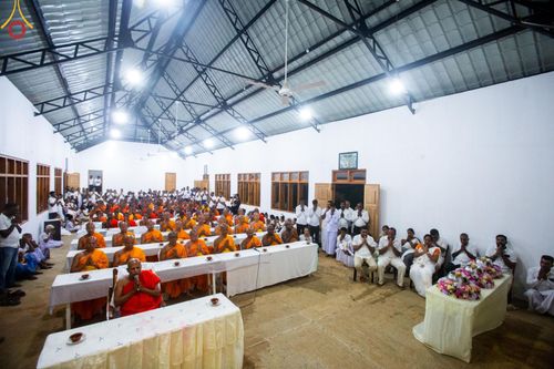 ภาพ No.141135:PhotoStory มหาศรัทธา ธรรมยาตราศรีลังกา EP.6 พิธีจุดวิสาขประทีป 6 วัด ถวายเป็น พุทธบูชา  โครงการสยาม-ลังกา ธรรมยาตรา  ฉลองเทศกาลวิสาขบูชาแห่งชาติ ศรีลังกา  บูชาธรรม 80 ปี หลวงพ่อธัมมชโย วันที่ 16 พฤษภาคม พ.ศ. 2567