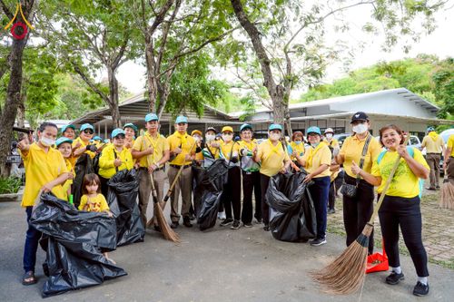 ภาพ No.226810:กิจกรรมจิตอาสาพัฒนา “เราทำความ ดี ด้วยหัวใจ” เนื่องในโอกาสวันพระบาทสมเด็จพระปกเกล้าเจ้าอยู่หัว ณ วัดพระธรรมกาย อ.คลองหลวง จ.ปทุมธานี วันพุธที่ 28 พฤษภาคม พ.ศ. 2568