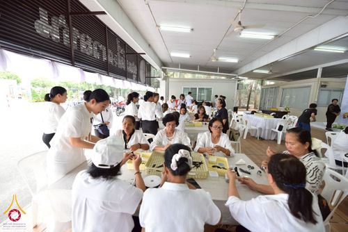 ภาพ No.267648:วันที่ 7 พฤศจิกายน พ.ศ. 2568 พสกนิกรอำเภอคลองหลวง รวมใจบำเพ็ญกุศลปัณรสมวาร (15 วัน) อุทิศถวายเป็นพระราชกุศลแด่ “สมเด็จพระพันปีหลวง” ณ วัดพระธรรมกาย