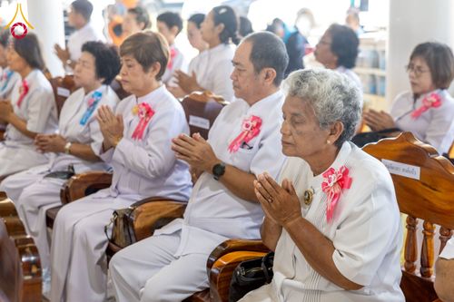 ภาพ No.230243:วันเสาร์ที่ 28 มิถุนายน พ.ศ. 2568 พิธีถวายสังฆทาน 323 วัด 4 จังหวัดชายแดนใต้ ปีที่ 21 ครั้งที่ 178 พิธีมอบกองทุนหนุนแรงใจช่วยครูใต้ ปีที่ 18 ครั้งที่ 142 ณ ศูนย์อบรมเยาวชนจังหวัดปัตตานี