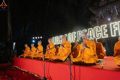 ภาพ No.156469:วัดพุทธบาหลีและวัดพระธรรมกาย จัดปฏิบัติธรรมนานาชาติ 1,151 คนจาก 78 ประเทศ ใน "วันสันติภาพสากล" ณ บาหลี อินโดนีเซีย วันเสาร์ที่ 21 กันยายน พ.ศ. 2567 เวลา 16.00-21.00 น. ณ พิพิธภัณฑ์ ARMA เมืองอูบุด จังหวัดบาหลี ประเทศอินโดนีเซีย