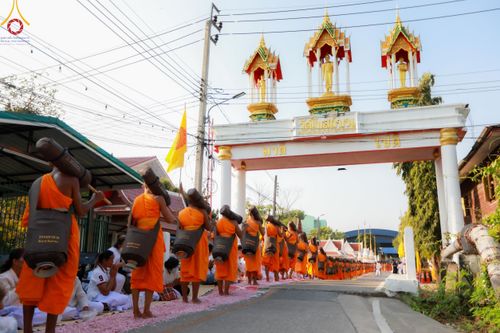 ภาพ No.113194:พิธีต้อนรับพระธรรมยาตรา ปีที่ 12 วันที่ 15 มกราคม พ.ศ. 2567 ณ วัดโบสถ์บน จ.นนทบุรี