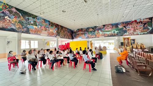 ภาพ No.115862:V.15 สามัคคี การเตรียมงาน เก็บงาน การรับบุญของเจ้าหน้าที่หน่วยงานต่างๆ เพื่อโครงการธรรมยาตรา กตัญญูบูชามหาปูชนียาจารย์ พระมงคลเทพมุนี (สด จนฺทสโร) พระผู้ปราบมาร อนุสรณ์สถาน 7 แห่ง ปีที่ 12 ระหว่างวันที่ 2 - 31 มกราคม พ.ศ.2567