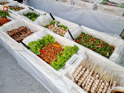 ภาพ No.117496:พิธีถวายภัตตาหารเป็นสังฆทาน แด่คณะพระธรรมยาตรา วันที่ 23 มกราคม พ.ศ. 2567 ณ อนุสรณ์สถานบางปลา อ.บางเลน จ.นครปฐม