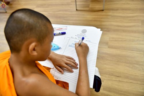 ภาพ No.249715:วันที่ 1 ตุลาคม พ.ศ. 2568 การสอบธรรมสนามหลวง นักธรรมชั้นตรี อำเภอคลองหลวง จังหวัดปทุมธานี ณ ห้องแก้วสารพัดนึก 2 วัดพระธรรมกาย