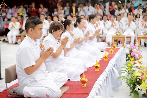 ภาพ No.245291:วันอาทิตย์ที่ 14 กันยายน พ.ศ. 2568 ตักบาตรพระ 555 รูป มหากุศล  น้อมถวายเป็นพุทธบูชา ณ หอนาฬิกาเบตง อ.เบตง จ.ยะลา