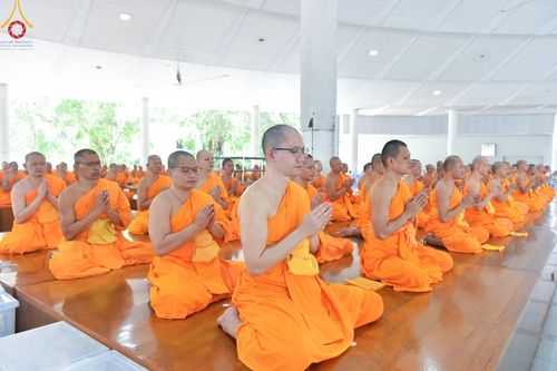 ภาพ No.147791:พิธีถวายภัตตาหารเมนูสวรรค์ ในพรรษาแห่งการเข้าถึงธรรม วันเสาร์ที่ 10 สิงหาคม พ.ศ. 2567 ณ หอฉันคุณยายอาจารย์ฯ วัดพระธรรมกาย