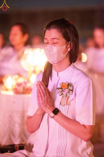 ภาพ No.122262:พิธีจุดประทีปถวายเป็นพุทธบูชา และบูชาธรรมมหาปูชนียาจารย์ พระมงคลเทพมุนี(สด จนฺทสโร) ในโครงการธรรมยาตรา กตัญญูบูชา มหาปูชนียาจารย์ พระมงคลเทพมุนี(สด จนฺทสโร) พระผู้ปราบมาร อนุสรณ์สถาน 7 แห่ง ปีที่ 12 วันที่ 31 มกราคม พ.ศ. 2567 ณ วัดพระธรรมกาย จ.ปทุมธานี (