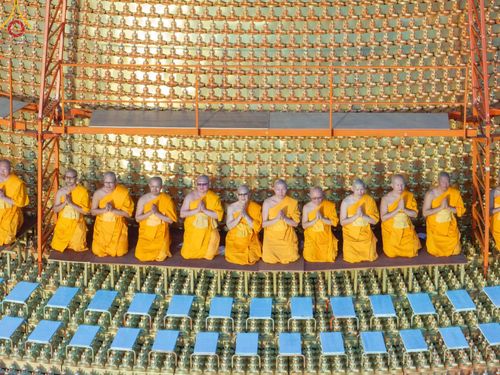 ภาพ No.194538:พิธีปฐมเริ่มสุวรรณรังสรรค์มหาธรรมกายเจดีย์ วันจันทร์ที่ 13 มกราคม พ.ศ. 2568 ณ มหาธรรมกายเจดีย์ วัดพระธรรมกาย จ.ปทุมธานี