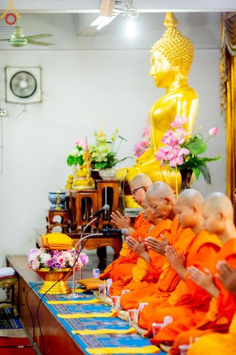 ภาพ No.195243:พิธีทอดผ้าป่าทำนุบำรุงศาสนสถาน ณ วัดพรสวรรค์ ต.หนองบ่อ อ.สองพี่น้อง จ.สุพรรณบุรี ในโครงการธรรมยาตรา กตัญญูบูชา มหาปูชนียาจารย์ พระมงคลเทพมุนี(สด จนฺทสโร) พระผู้ปราบมาร อนุสรณ์สถาน 7 แห่ง ปีที่ 13 วันที่ 13 มกราคม พ.ศ. 2568