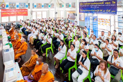 ภาพ No.87354:พิธีถวายสังฆทาน 323 วัด 4 จังหวัดชายแดนภาคใต้  ปีที่ 19 ครั้งที่ 165 พิธีมอบกองทุนหนุนแรงใจช่วยครูใต้  ปีที่ 16 ครั้งที่ 130 และพิธีทำบุญอุทิศส่วนกุศลให้ผู้วายชนม์ ณ วัดพุทธภูมิ อ.เมือง จ.ยะลา วันเสาร์ที่ 9 กันยายน พ.ศ. 2566