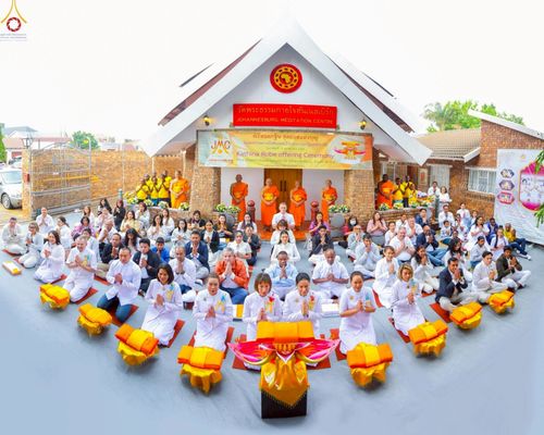 ภาพ No.255216:วันที่ 12 ตุลาคม พ.ศ. 2568 พิธีทอดกฐินสามัคคีสร้างทุกสิ่ง วัดพระธรรมกายโจฮันเนสเบิร์ก  ประเทศสาธารณรัฐแอฟริกาใต้