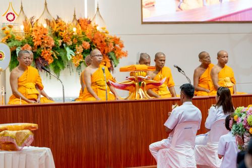 ภาพ No.255074:วันที่ 15 ตุลาคม พ.ศ. 2568 พิธีทอดกฐินสามัคคีประจำปี 2568 บูชาธรรม 81 ปี หลวงพ่อธัมมชโย ณ ศูนย์อบรมเยาวชนกาญจนบุรี