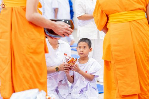 ภาพ No.247688:วันที่ 19-21 กันยายน พ.ศ. 2568 พิธีอบรมอุบาสก-อุบาสิกาแก้ว รุ่นที่ 2 ณ ศูนย์อบรมเยาวชนกาญจนบุรี