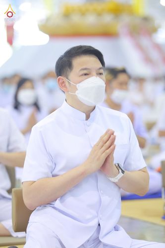 ภาพ No.80867:พิธีตักบาตร , พิธีบูชาข้าวพระในวันอาทิตย์ต้นเดือน วันที่ 7 พฤษภาคม พ.ศ. 2566 ณ วัดพระธรรมกาย