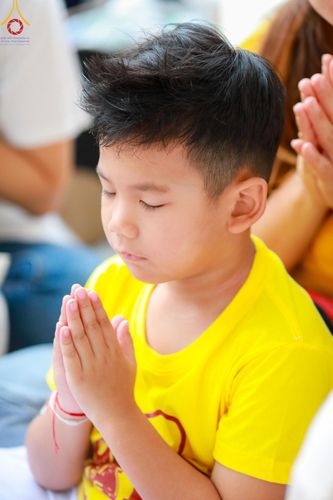 ภาพ No.146485:มหาสังฆทานถวายเป็นพุทธบูชาครั้งยิ่งใหญ่ โครงการทำบุญตักบาตร เพื่อถวายเป็นพระราชกุศล เนื่องในโอกาสมหามงคลเฉลิมพระชนมพรรษา พระบาทสมเด็จพระเจ้าอยู่ห้วฯ ทรงเจริญพระชนมพรรษา 6 รอบ 72 พรรษา