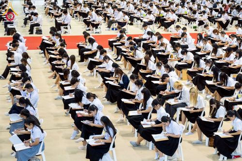 ภาพ No.273376:วันที่ 23 พฤศจิกายน พ.ศ. 2568 การสอบตอบปัญหาธรรมะ ทางก้าวหน้า "ระดับอุดมศึกษา" ณ ห้องแก้วสารพัดนึก 1 สภาธรรมกายสากล วัดพระธรรมกาย จ.ปทุมธานี