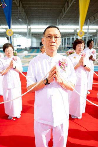 ภาพ No.235613:วันอาทิตย์ที่ 27 กรกฎาคม พ.ศ. 2568 พิธีจุดเทียนใจ ไฟนิรันด์ อนันตชัย ณ วัดพระธรรมกาย จ.ปทุมธานี