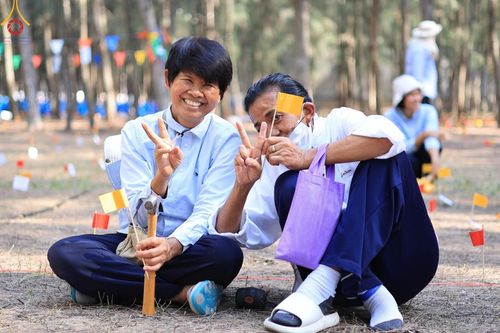 ภาพ No.107002:V.3 ตั้งใจ การเตรียมงาน เก็บงาน การรับบุญของเจ้าหน้าที่หน่วยงานต่างๆ เพื่อโครงการธรรมยาตรา กตัญญูบูชามหาปูชนียาจารย์ พระมงคลเทพมุนี (สด จนฺทสโร) พระผู้ปราบมาร อนุสรณ์สถาน 7 แห่ง ปีที่ 12 ระหว่างวันที่ 2 - 31 มกราคม พ.ศ. 2567