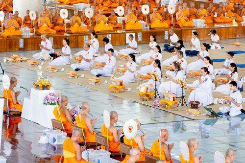 ภาพ No.247425:วันจันทร์ที่ 22 กันยายน พ.ศ. 2568 (วันพระ แรม 15 ค่ำ เดือน 10) พิธีบุพเปตพลี ครั้งที่ 170 ร่วมอุทิศบุญแด่หมู่ญาติที่ล่วงลับไปแล้ว และสืบทอดอายุพระพุทธศาสนา ณ หอฉันคุณยายอาจารย์ฯ วัดพระธรรมกาย