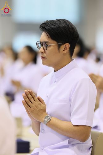 ภาพ No.209580:วันอาทิตย์ที่ 2 มีนาคม พ.ศ. 2568 พิธีบูชาข้าวพระ ณ สภาธรรมกายสากล วัดพระธรรมกาย