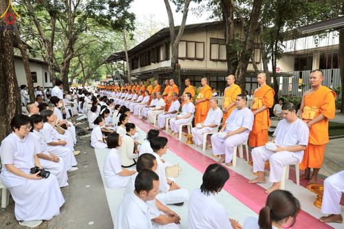 ภาพ No.216729:วันอาทิตย์ที่ 6 เมษายน พ.ศ. 2568 พิธีตัดปอยผม และปลงผมนาคธรรมทายาท โครงการบวชบูชาธรรม81ปี หลวงพ่อธัมมชโย โครงการ 1 และ 2 โครงการนานาชาติ AEC&WAB รุ่น CEO (ผู้บริหาร) รุ่นที่4 ณ หมู่บ้านบรรลุธรรม วัดพระธรรมกาย