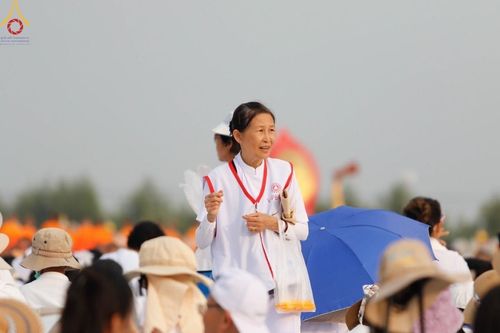 ภาพ No.206587:V.54 สารพัดV สารพัดดี ที่บางปลา ในโครงการธรรมยาตรา กตัญญูบูชา มหาปูชนียาจารย์ พระมงคลเทพมุนี(สด จนฺทสโร) พระผู้ปราบมาร อนุสรณ์สถาน 7 แห่ง ปีที่ 13 ระหว่างวันที่ 2-31 มกราคม พ.ศ. 2568