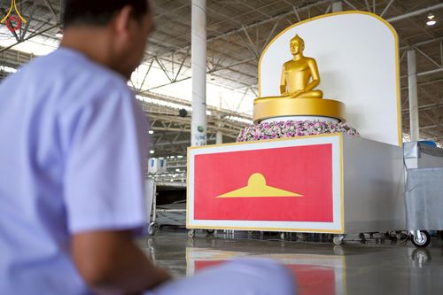 ภาพ No.222810:วันอาทิตย์ต้นเดือนที่ 4 พฤษภาคม พ.ศ. 2568 พิธีบูชาข้าวพระ ณ สภาธรรมกายสากล วัดพระธรรมกาย