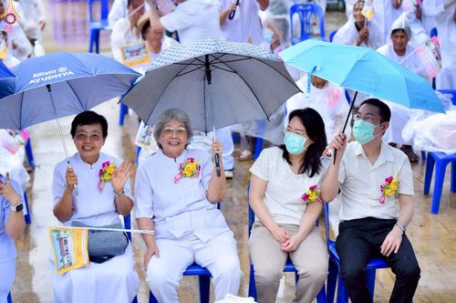 ภาพ No.249989:วันอังคารที่ 30 กันยายน พ.ศ. 2568 พิธีตอกเสามงคลต้นแรกอาคารเศรษฐีถาวร ที่พักผู้มาปฏิบัติธรรม ณ ศูนย์ปฏิบัติธรรมจันทบุรี