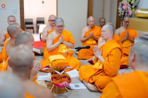 ภาพ No.261807:วันที่ 17 ตุลาคม พ.ศ. 2568 พิธีทอดกฐินวัดพระธรรมกายนางาโน่ ประเทศญี่ปุ่น  "เชื่อมสายบุญพระผู้ปราบมาร" บูชาธรรม 141 ปี พระมงคลเทพมุนี (สด จนฺทสโร)